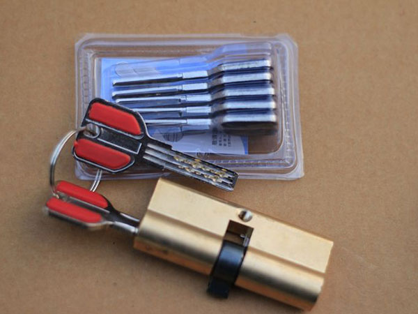 仁布24小时上门开锁公司